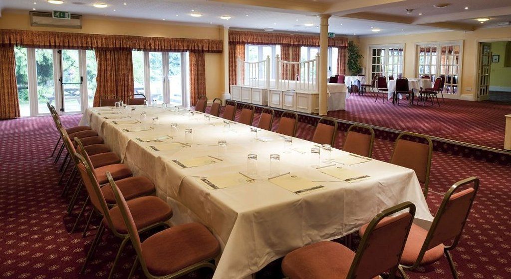 Cedars Inn By Greene King Inns Barnstaple Einrichtungen foto